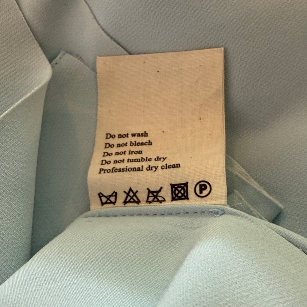 NWT A.W.A.K.E. MODE Pre-Spring 2020 Light Blue Raw Edge Fitted Blouse 42 - Picture 12 of 13
